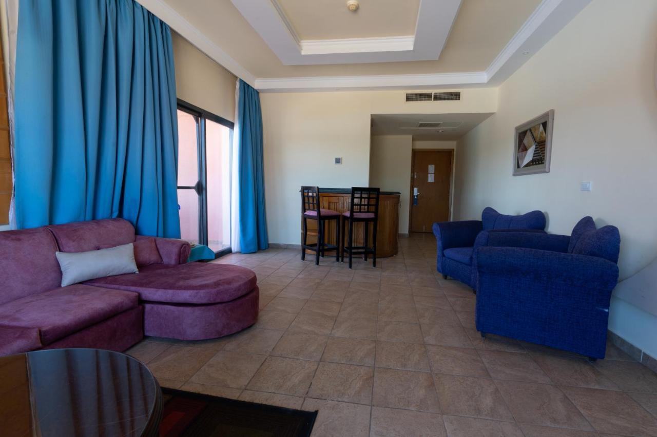 Курортный комплекс Parrotel Aqua Park 4*