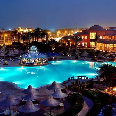 Parrotel Aqua Park Resort 